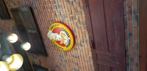 Zurich Bread Factory and Café  매장 방문 후 남겨주신 고객 리뷰 사진입니다.