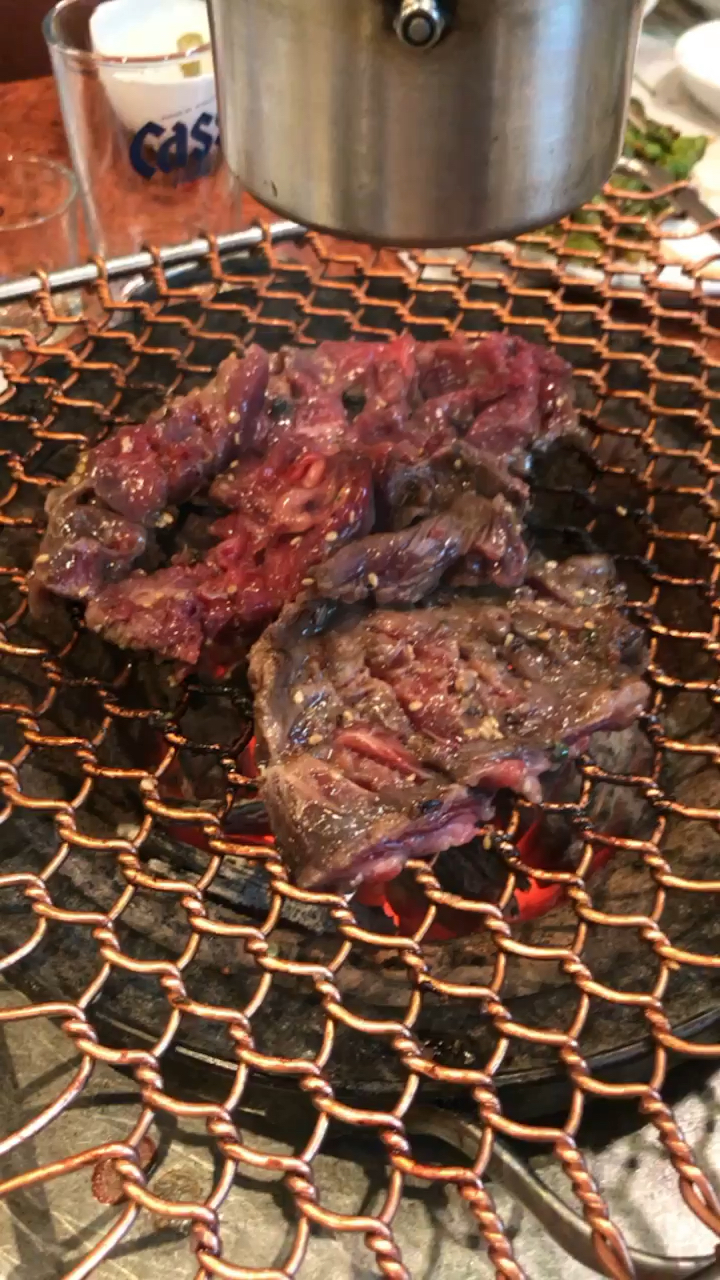버드나무집 매장 방문 후 남겨주신 고객 리뷰 사진입니다.