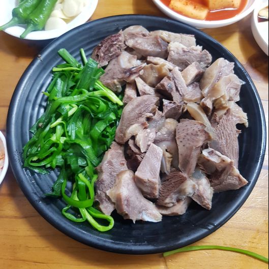장기식당 매장 방문 후 남겨주신 고객 리뷰 사진입니다.