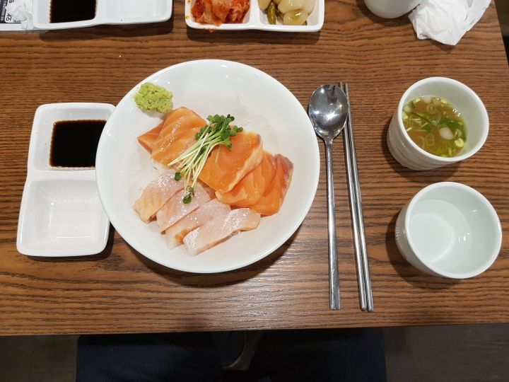 림꼬또 매장 방문 후 남겨주신 고객 리뷰 사진입니다.