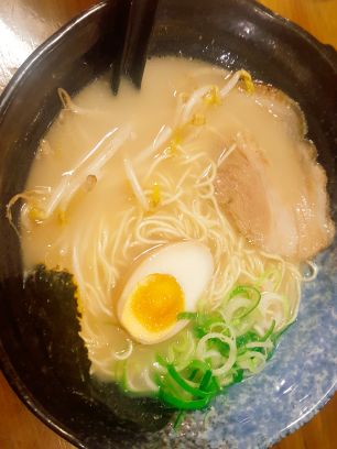 유타로 매장 방문 후 남겨주신 고객 리뷰 사진입니다.