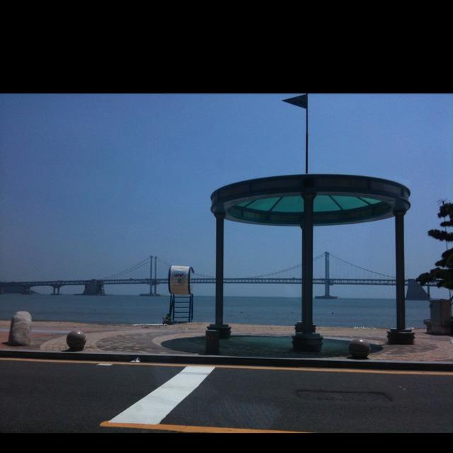 place_img