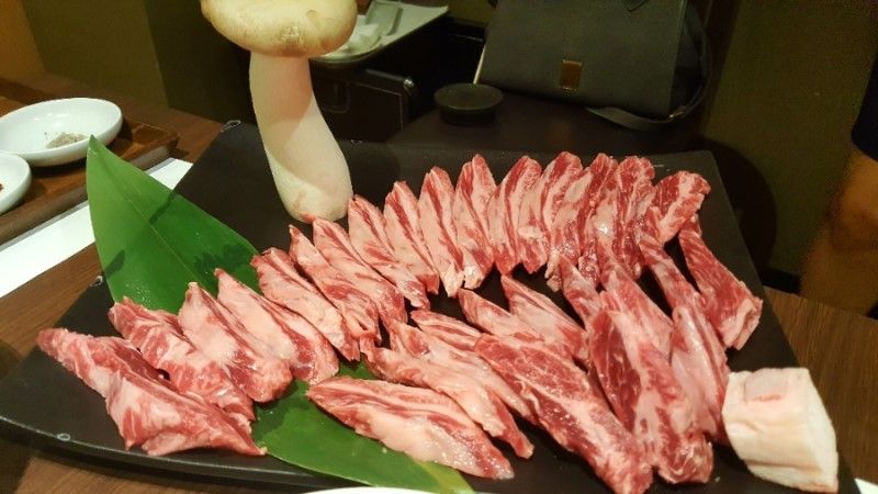 거대숯불구이 매장 방문 후 남겨주신 고객 리뷰 사진입니다.