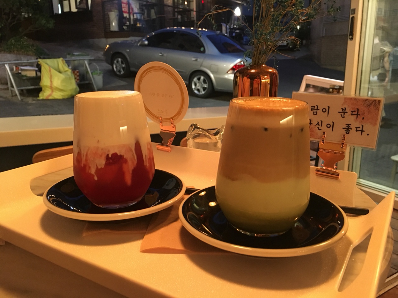 스노잉 매장 방문 후 남겨주신 고객 리뷰 사진입니다.