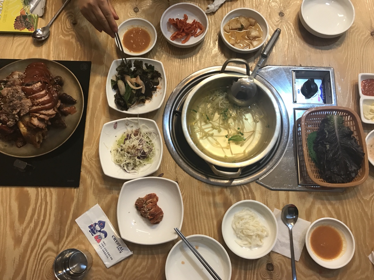 홍소족발 매장 방문 후 남겨주신 고객 리뷰 사진입니다.