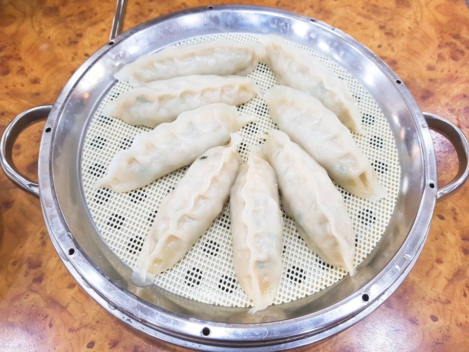 춘하추동밀면 매장 방문 후 남겨주신 고객 리뷰 사진입니다.
