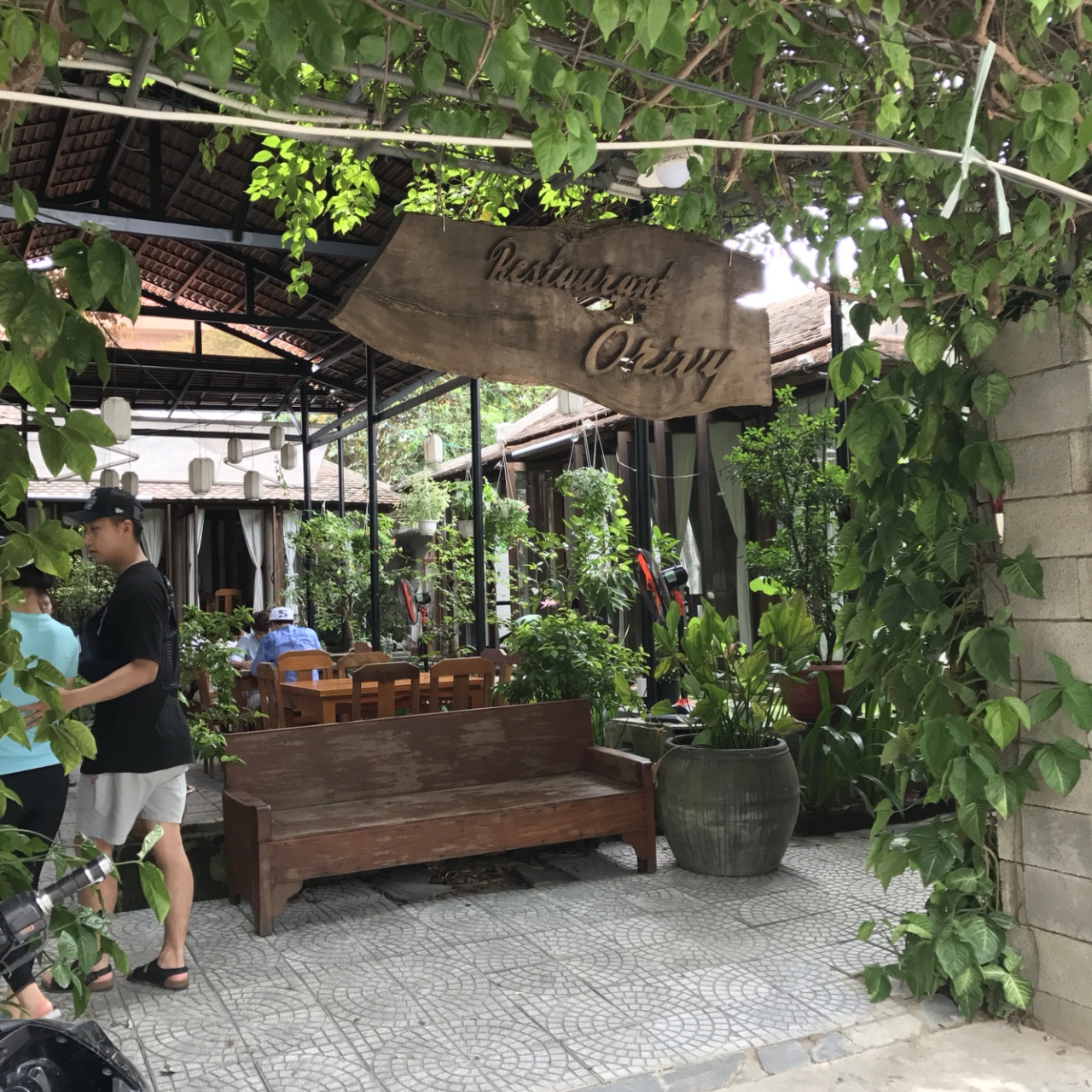 Orivy Hoi An Local Food Restaurant (오리비) 매장 방문 후 남겨주신 고객 리뷰 사진입니다.