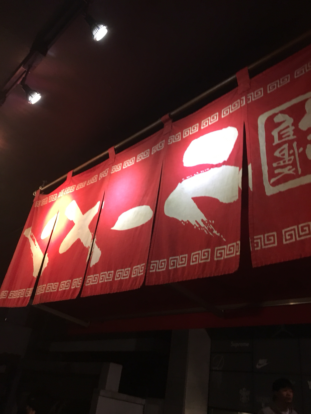 라멘트럭 매장 방문 후 남겨주신 고객 리뷰 사진입니다.