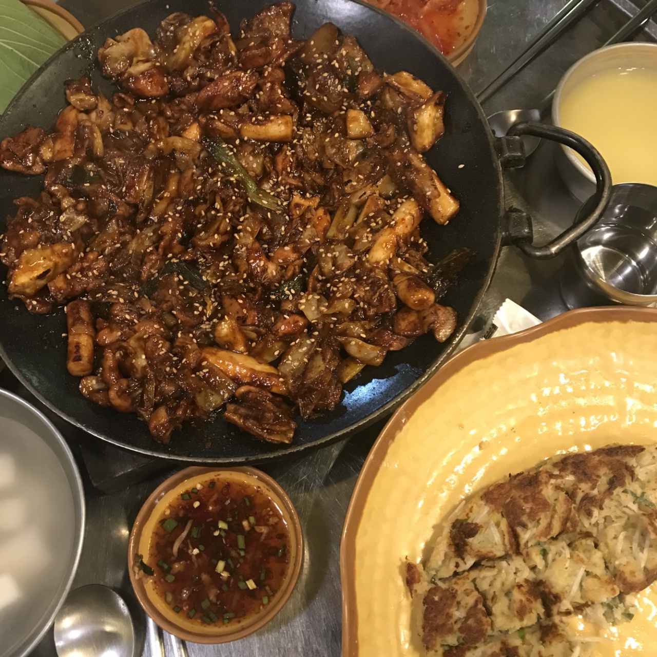 미누식당 매장 방문 후 남겨주신 고객 리뷰 사진입니다.