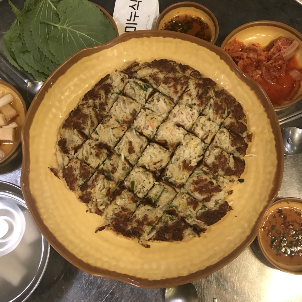 미누식당 매장 방문 후 남겨주신 고객 리뷰 사진입니다.