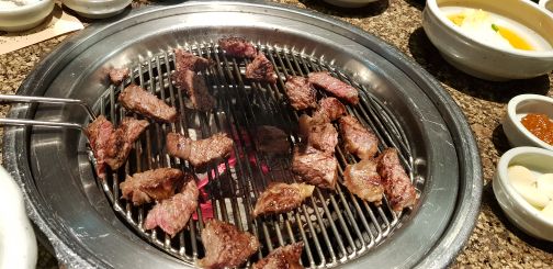 투뿔등심 매장 방문 후 남겨주신 고객 리뷰 사진입니다.