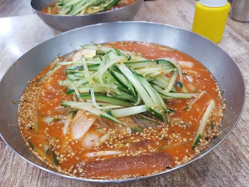 낙산냉면 매장 방문 후 남겨주신 고객 리뷰 사진입니다.