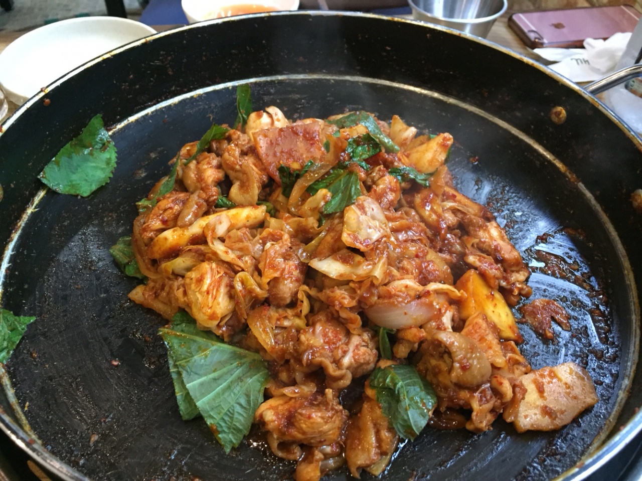 유니춘천닭갈비 매장 방문 후 남겨주신 고객 리뷰 사진입니다.
