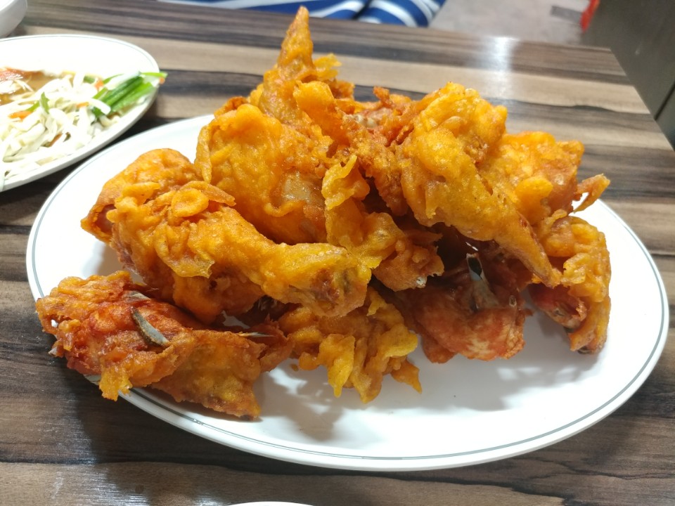 엉터리통닭 매장 방문 후 남겨주신 고객 리뷰 사진입니다.