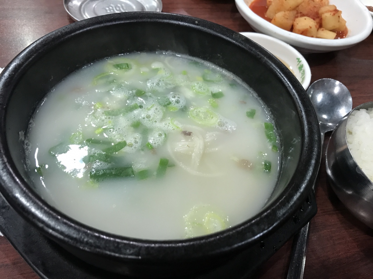 서울깍두기 매장 방문 후 남겨주신 고객 리뷰 사진입니다.