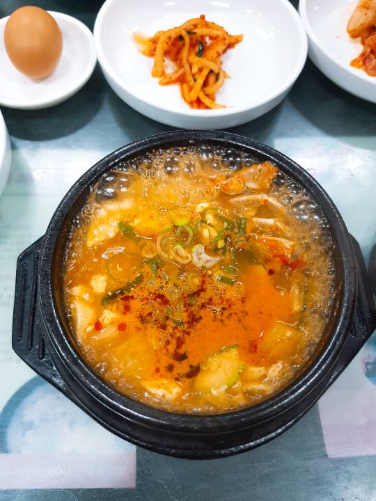약수터해장국 매장 방문 후 남겨주신 고객 리뷰 사진입니다.
