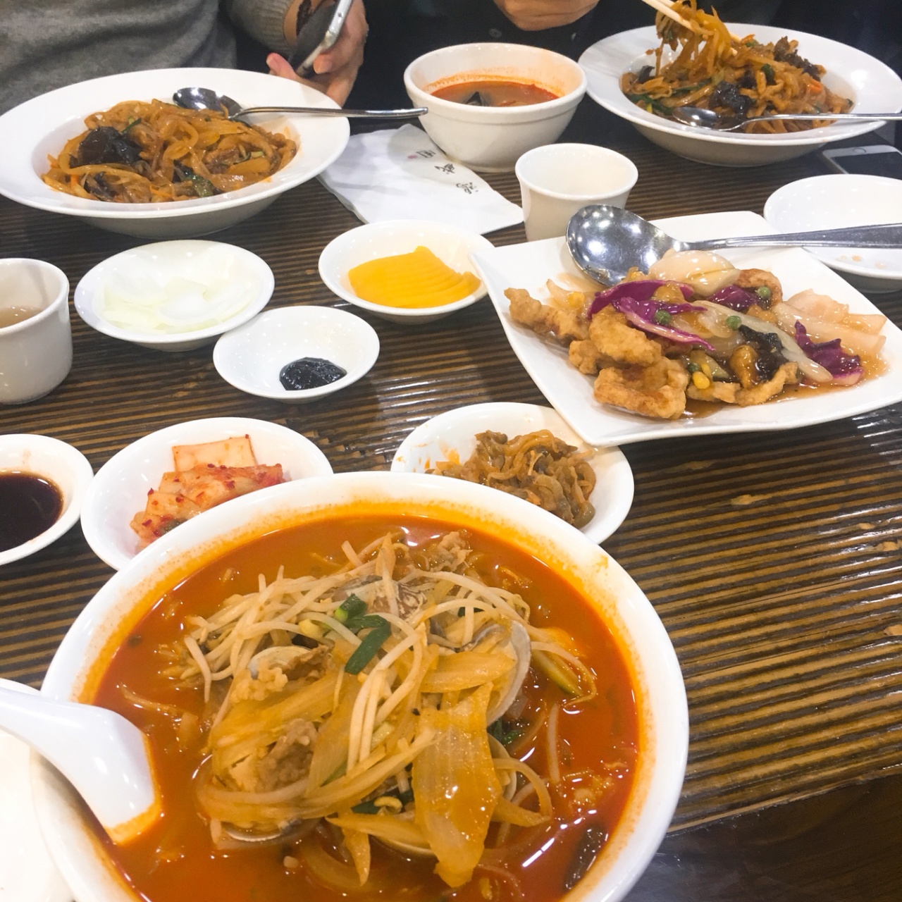 차이니스키친홍성원 매장 방문 후 남겨주신 고객 리뷰 사진입니다.