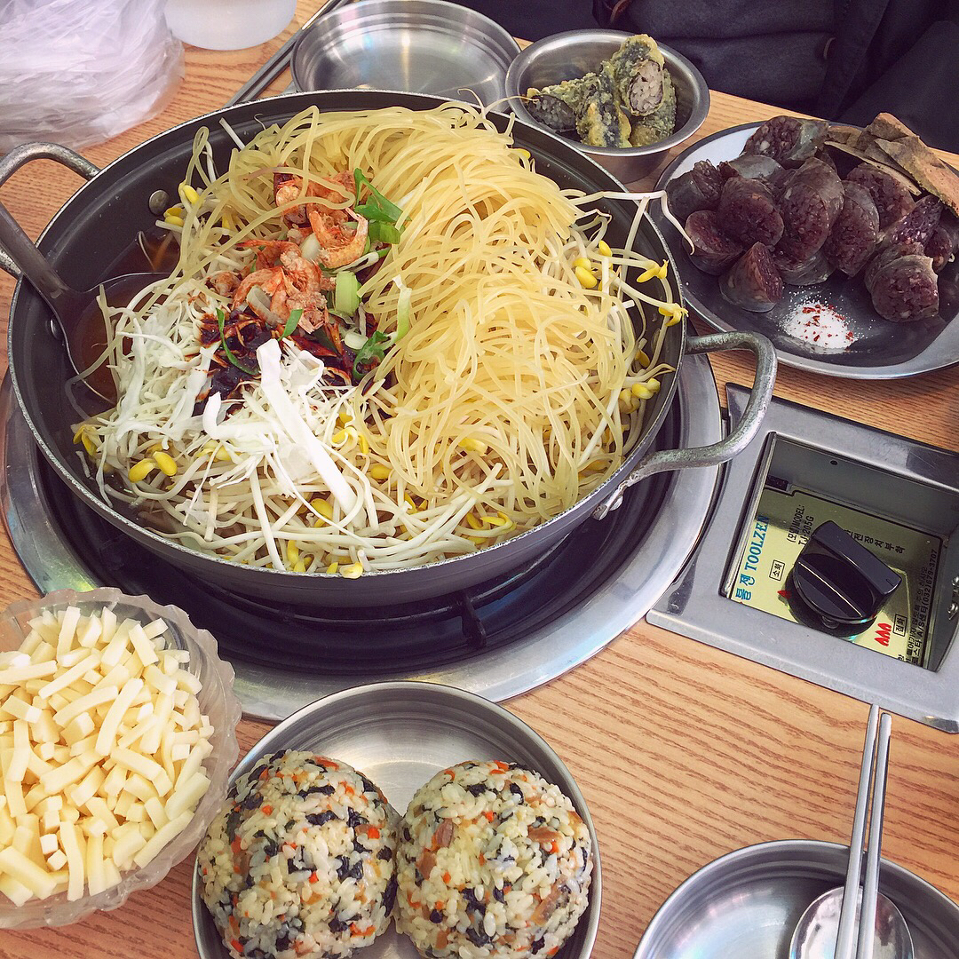 고양이부엌 매장 방문 후 남겨주신 고객 리뷰 사진입니다.