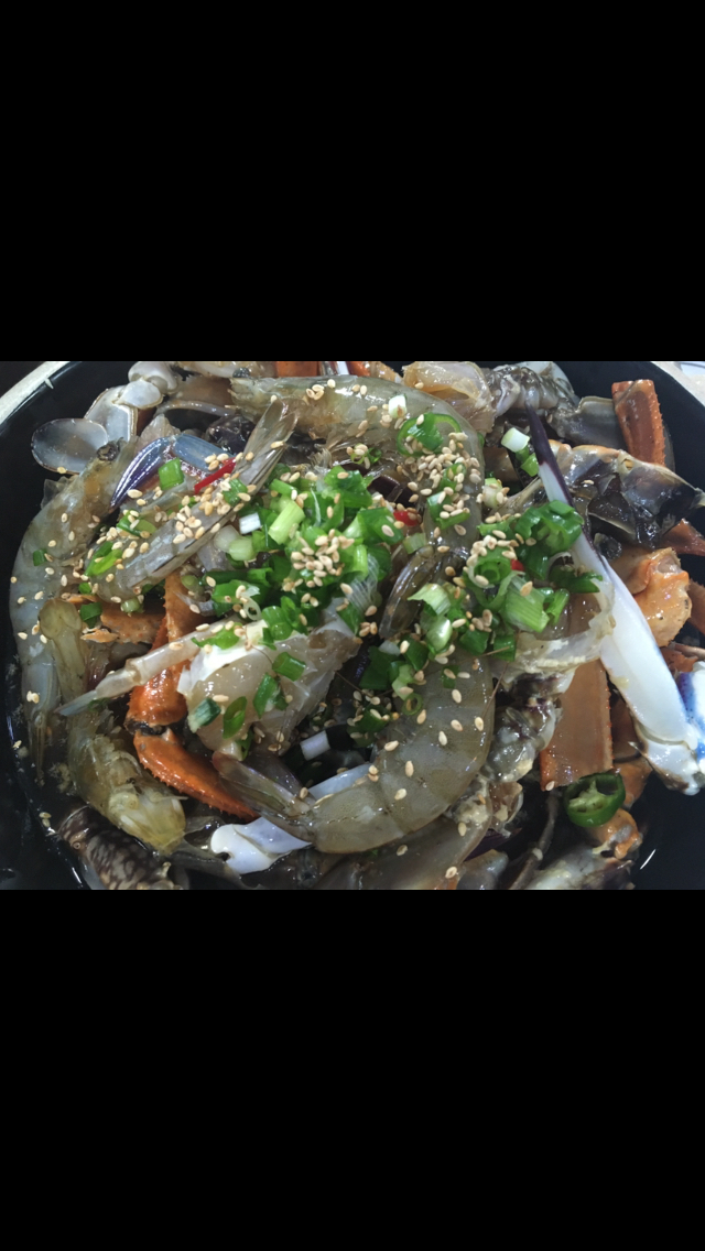 후포리백년식당 매장 방문 후 남겨주신 고객 리뷰 사진입니다.