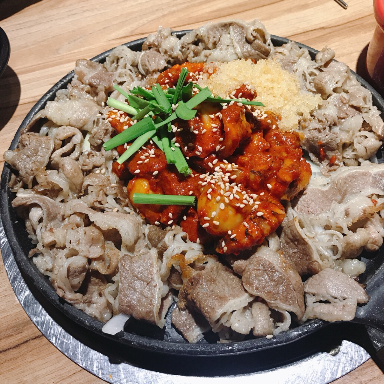 차돌박힌 쭈꾸미 매장 방문 후 남겨주신 고객 리뷰 사진입니다.