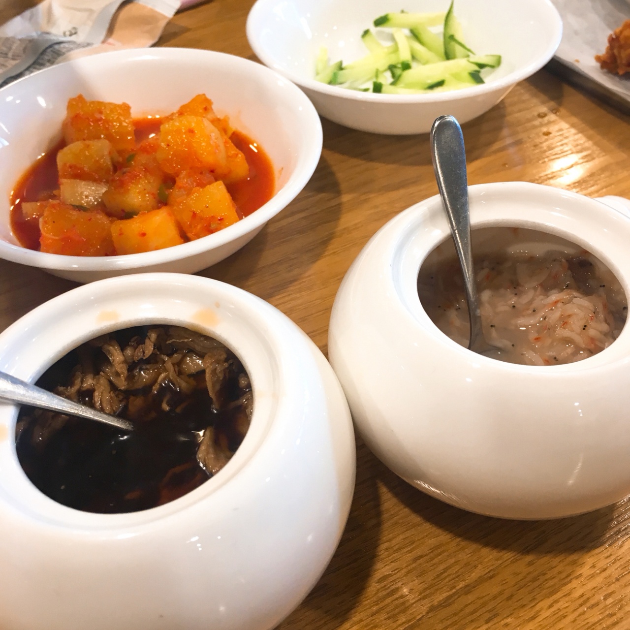 삼백집 매장 방문 후 남겨주신 고객 리뷰 사진입니다.