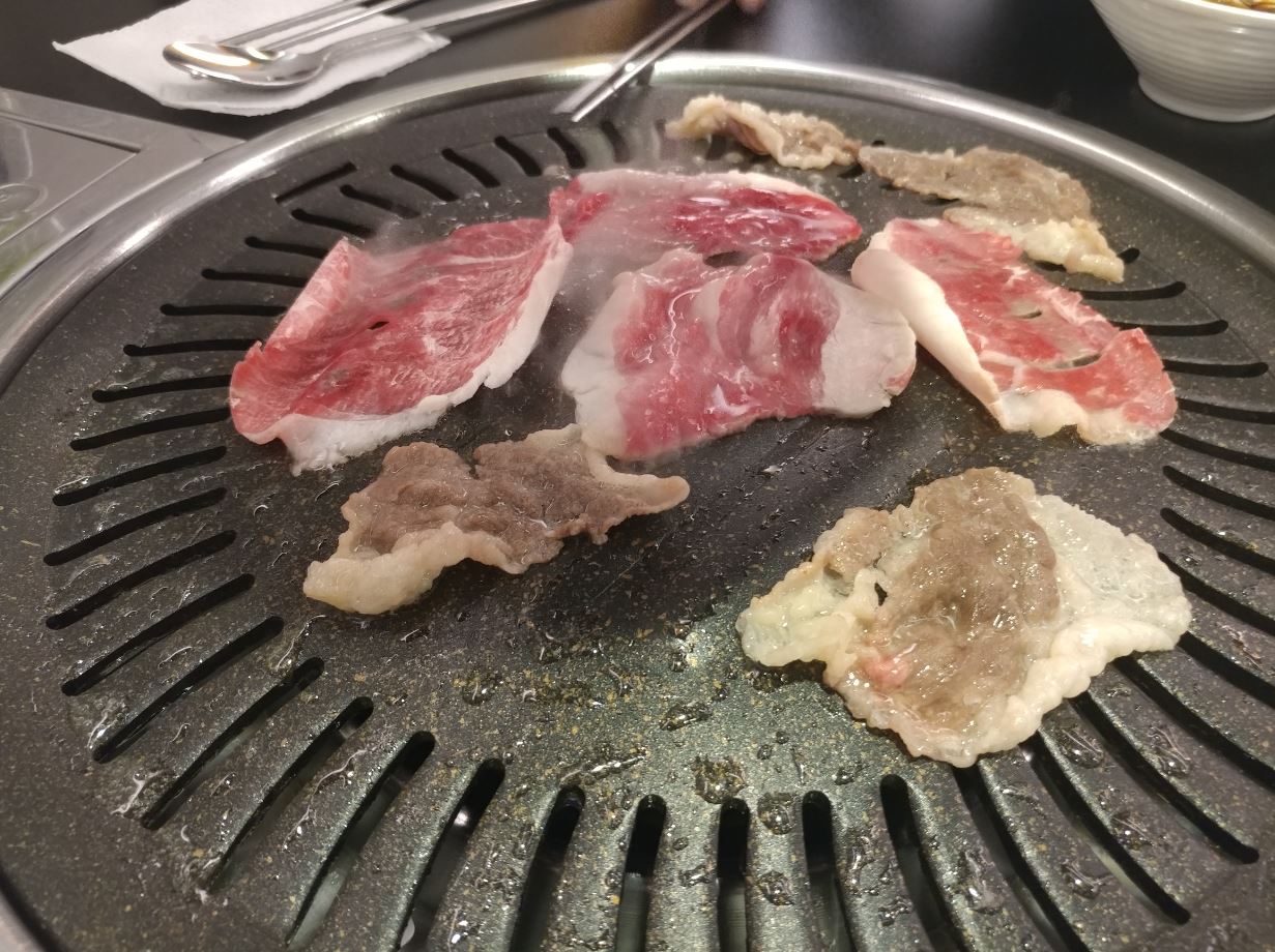 돌배기집 서초교보점 매장 방문 후 남겨주신 고객 리뷰 사진입니다.