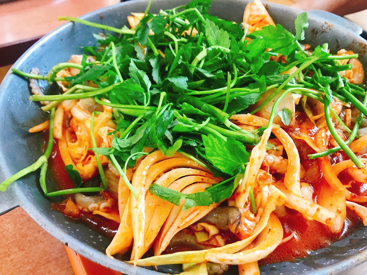 전주식당 매장 방문 후 남겨주신 고객 리뷰 사진입니다.