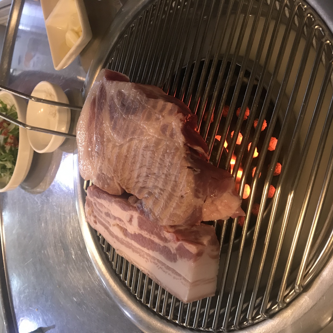 칠돈가 매장 방문 후 남겨주신 고객 리뷰 사진입니다.