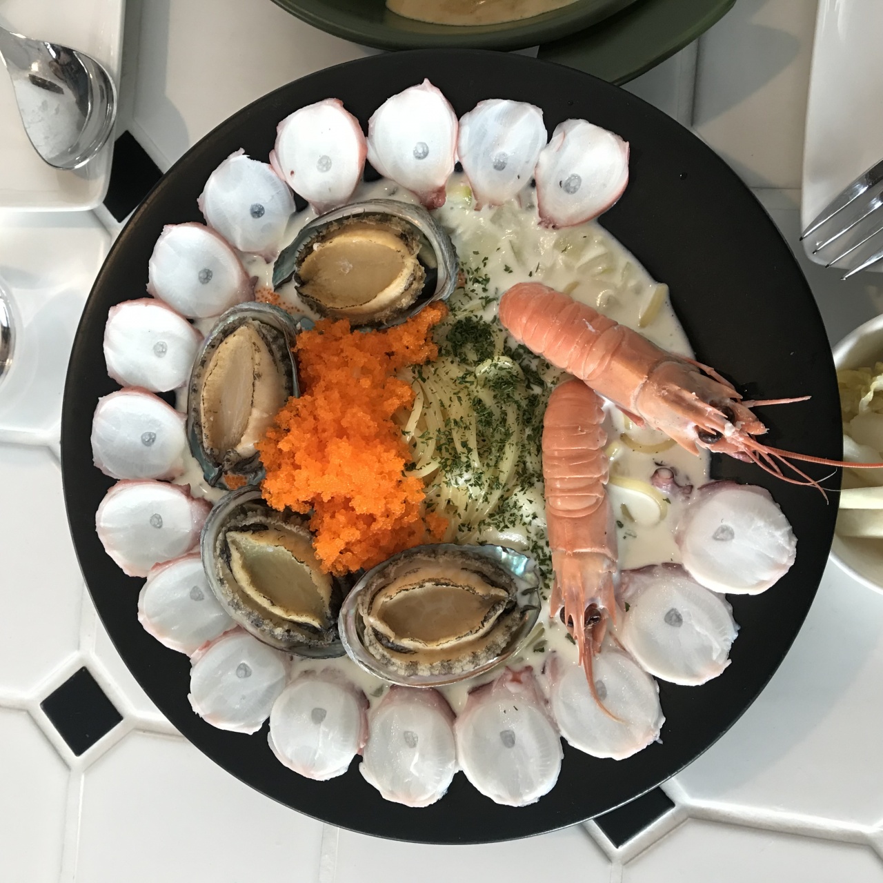 밥깡패 매장 방문 후 남겨주신 고객 리뷰 사진입니다.