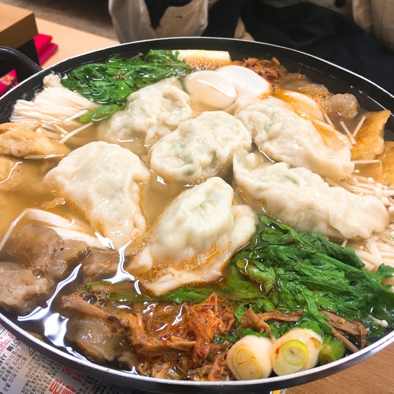 평안도만두집 매장 방문 후 남겨주신 고객 리뷰 사진입니다.