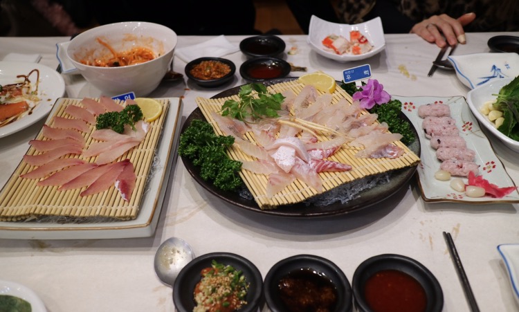 대영횟집 매장 방문 후 남겨주신 고객 리뷰 사진입니다.