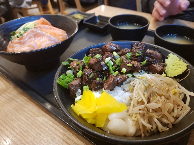 홍대개미 (대구동성로점) 매장 방문 후 남겨주신 고객 리뷰 사진입니다.