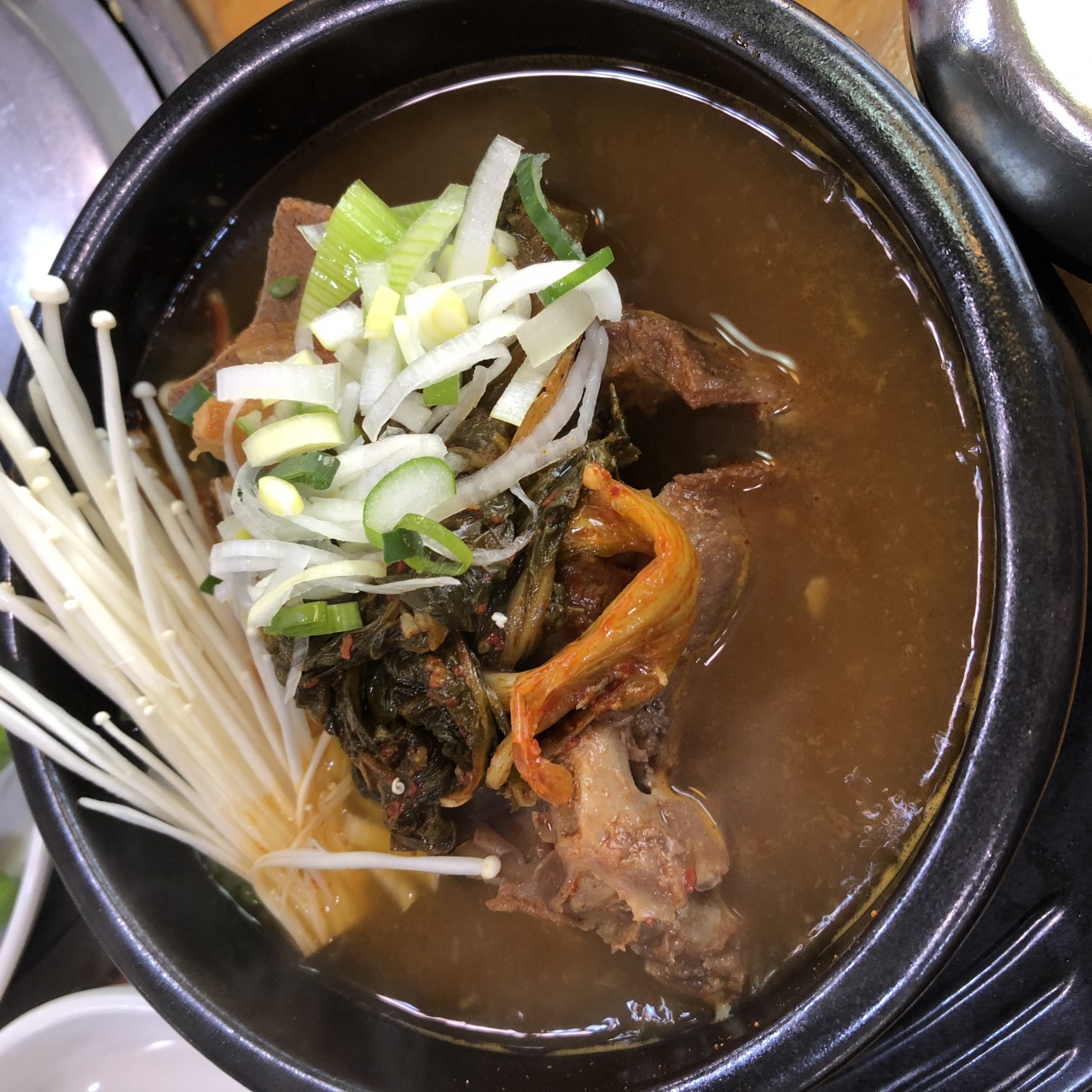 맛나감자탕 매장 방문 후 남겨주신 고객 리뷰 사진입니다.