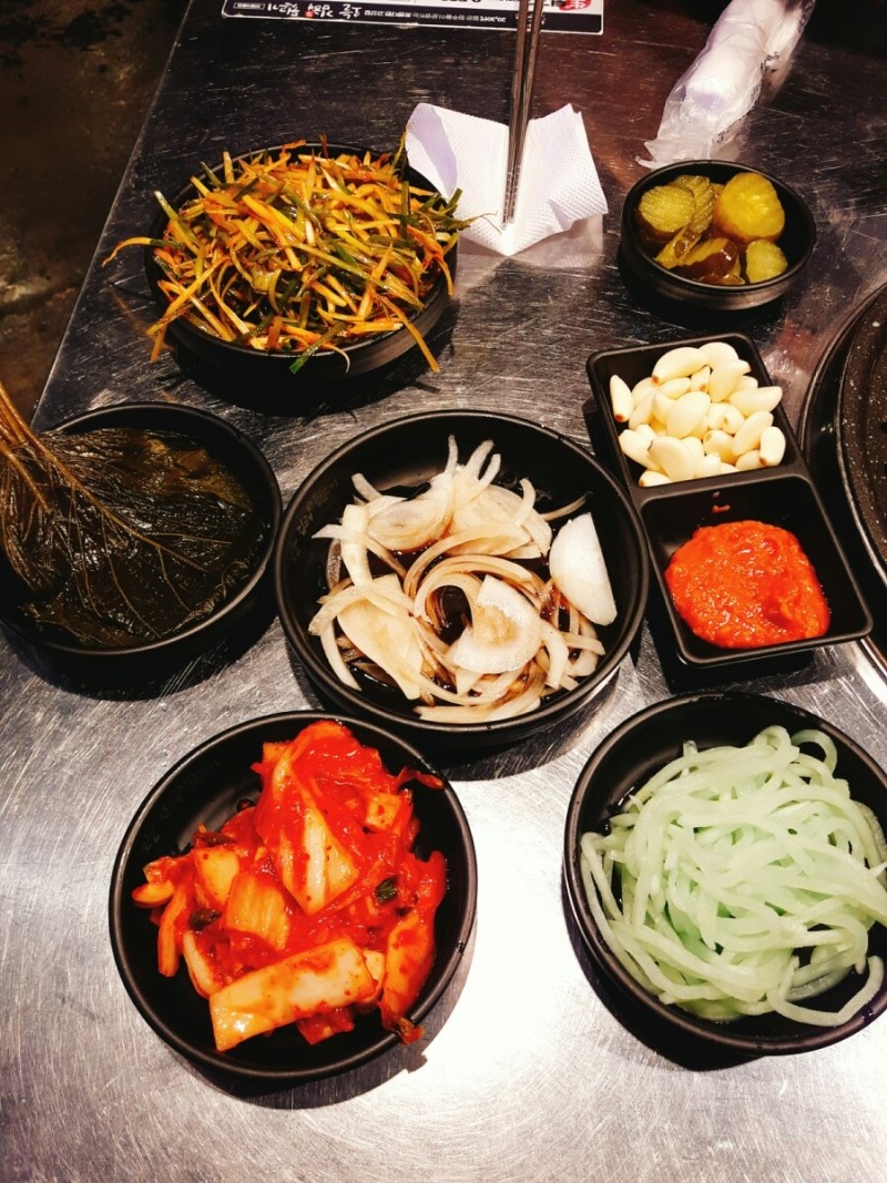 오늘김해뒷고기 매장 방문 후 남겨주신 고객 리뷰 사진입니다.