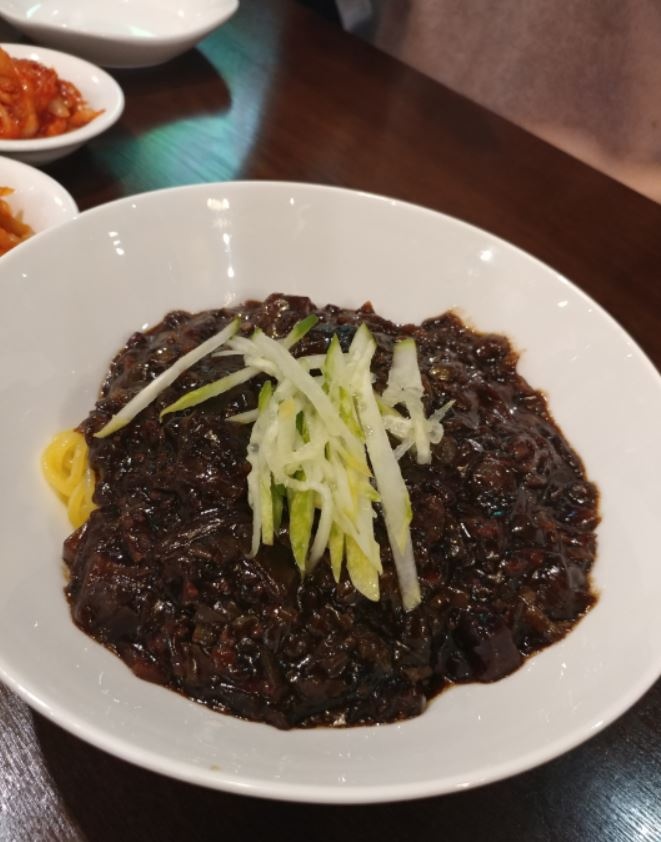 이향방요리점 매장 방문 후 남겨주신 고객 리뷰 사진입니다.