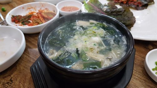거제국밥 매장 방문 후 남겨주신 고객 리뷰 사진입니다.