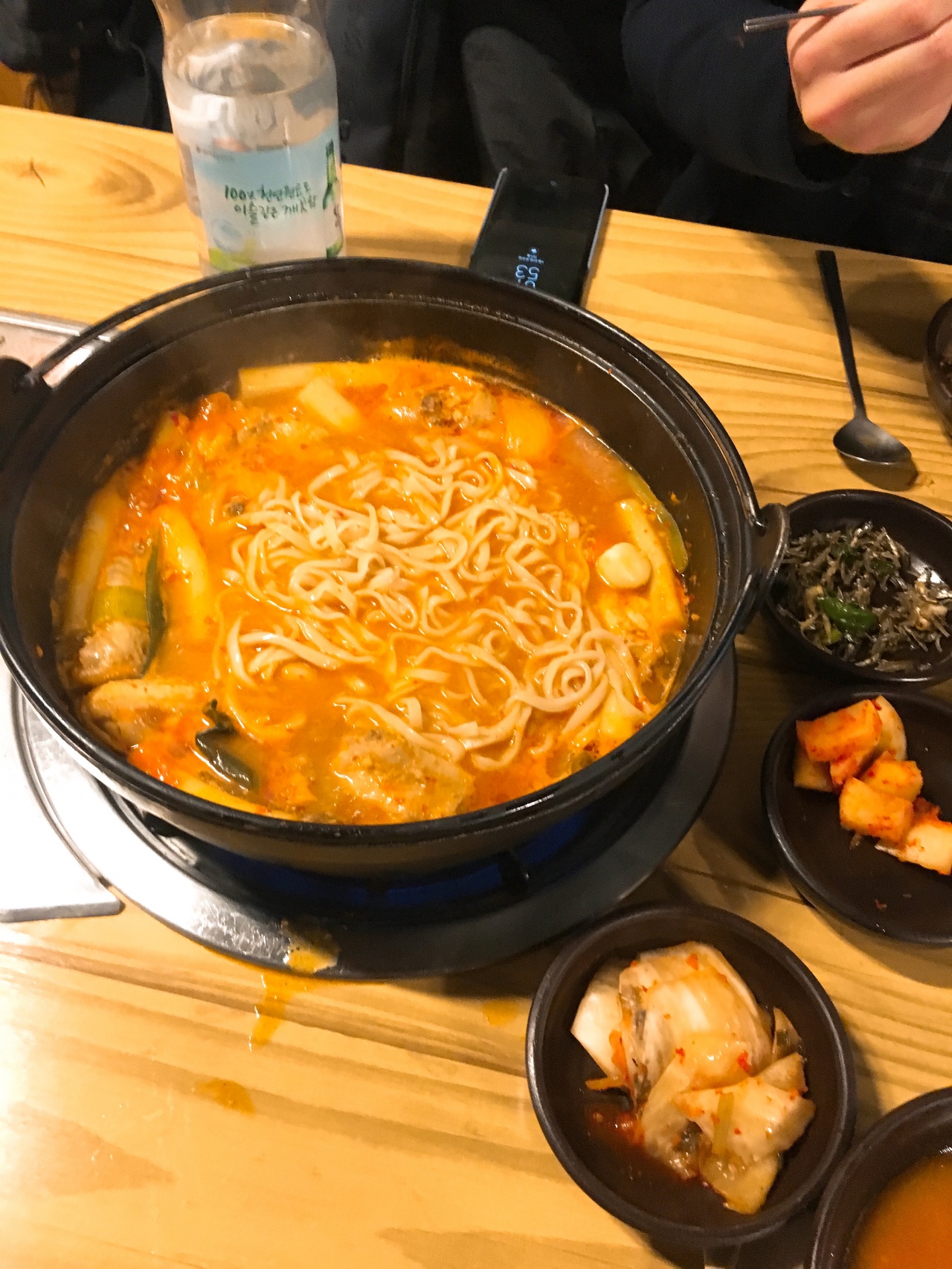 와룡동닭매운탕 매장 방문 후 남겨주신 고객 리뷰 사진입니다.