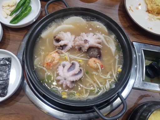 소문난초량할매쭈꾸미 매장 방문 후 남겨주신 고객 리뷰 사진입니다.