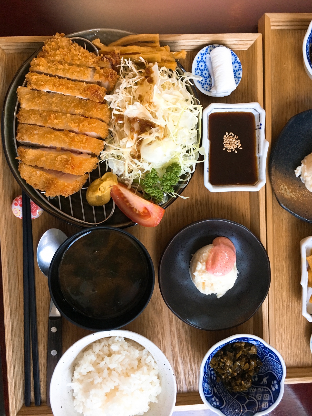 카페 나하 매장 방문 후 남겨주신 고객 리뷰 사진입니다.