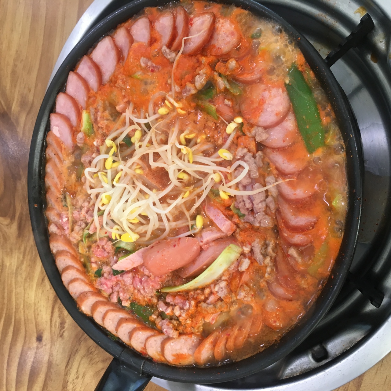 이나경 송탄부대찌개 매장 방문 후 남겨주신 고객 리뷰 사진입니다.