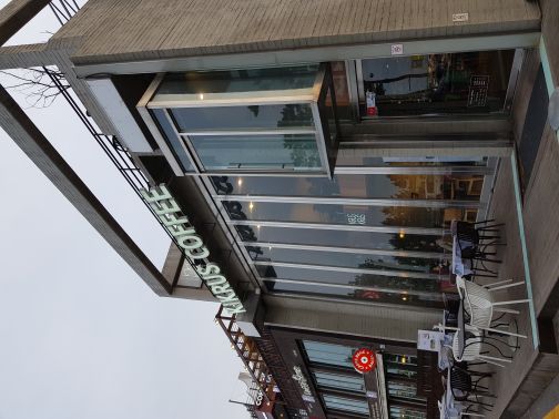 키크러스커피 매장 방문 후 남겨주신 고객 리뷰 사진입니다.