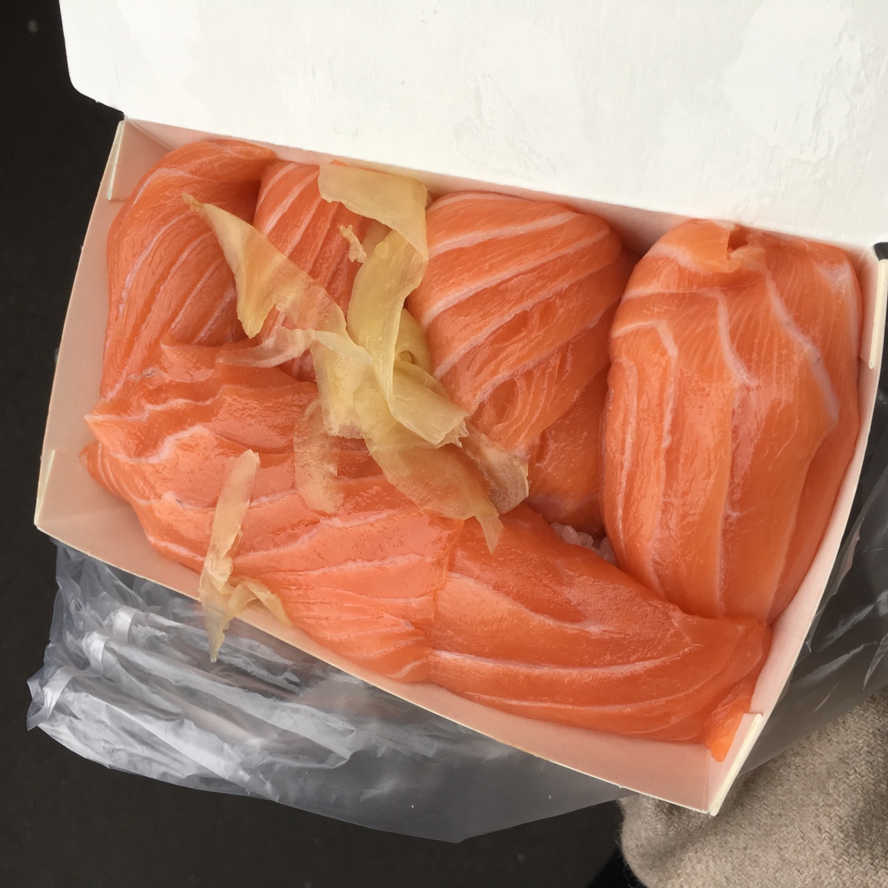 三味食堂 (삼미식당) 매장 방문 후 남겨주신 고객 리뷰 사진입니다.