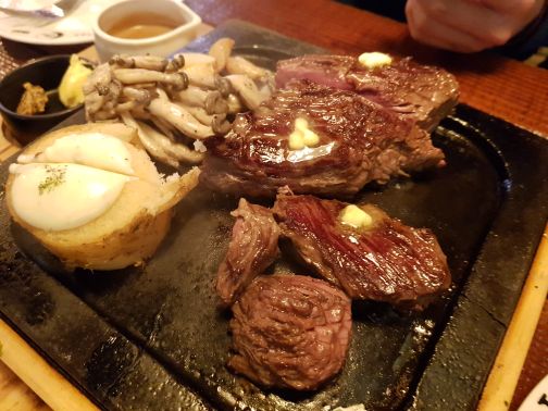 휴블랑 (동성로점) 매장 방문 후 남겨주신 고객 리뷰 사진입니다.