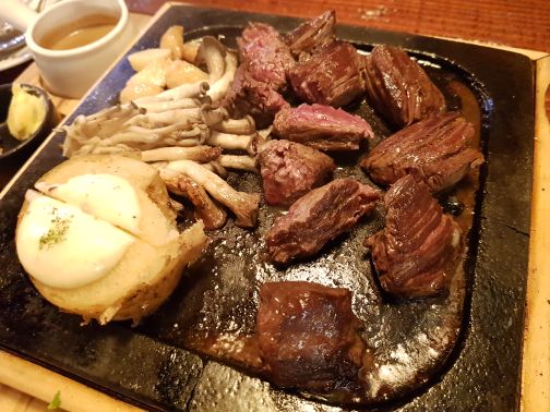 휴블랑 (동성로점) 매장 방문 후 남겨주신 고객 리뷰 사진입니다.