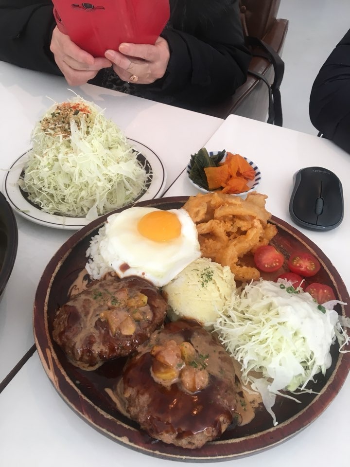 토끼정 강남점 매장 방문 후 남겨주신 고객 리뷰 사진입니다.