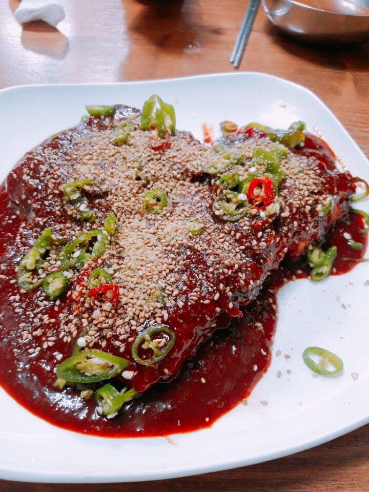 송강식당 매장 방문 후 남겨주신 고객 리뷰 사진입니다.