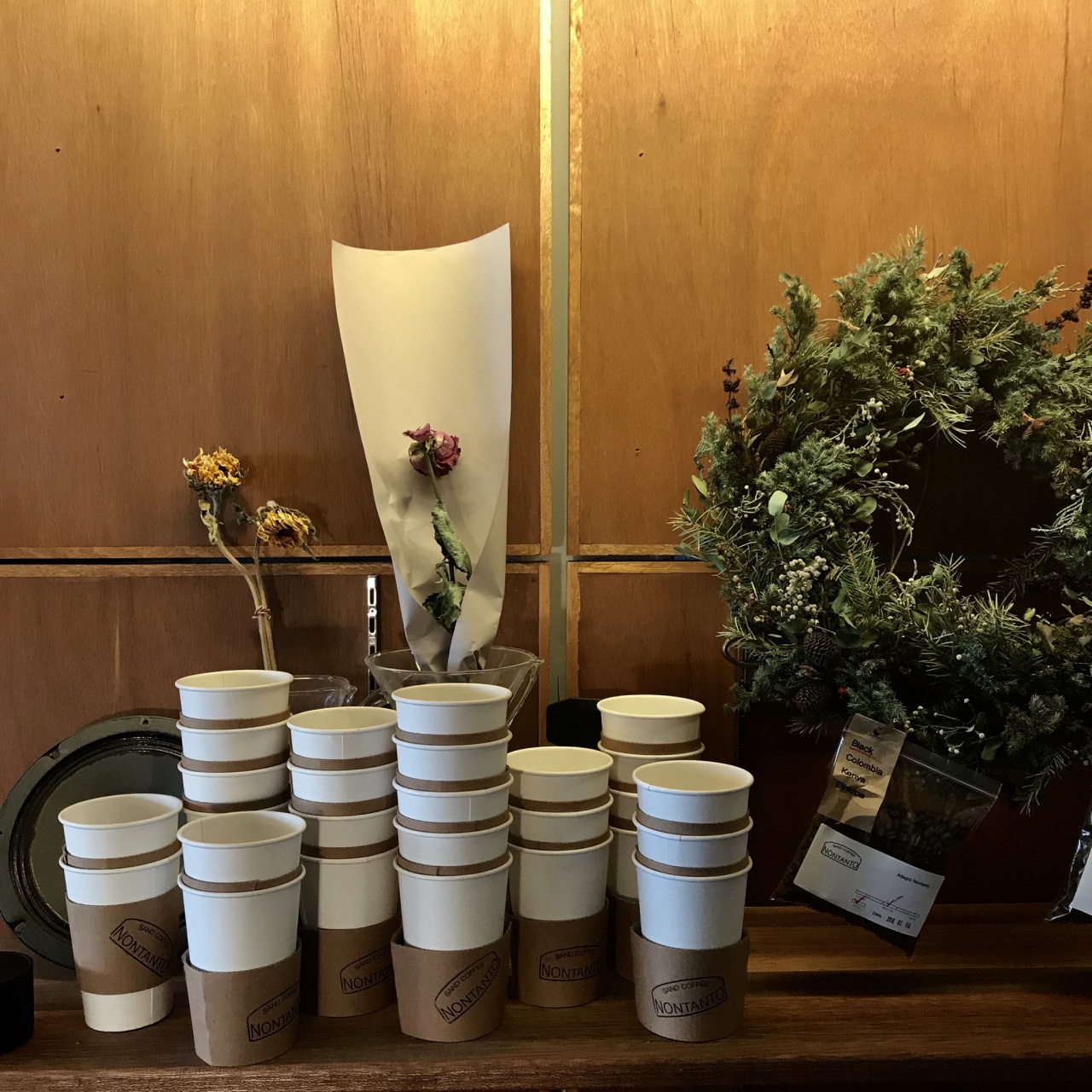 Sand coffee Nontanto 매장 방문 후 남겨주신 고객 리뷰 사진입니다.