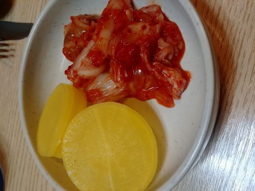 소담돈까스 매장 방문 후 남겨주신 고객 리뷰 사진입니다.