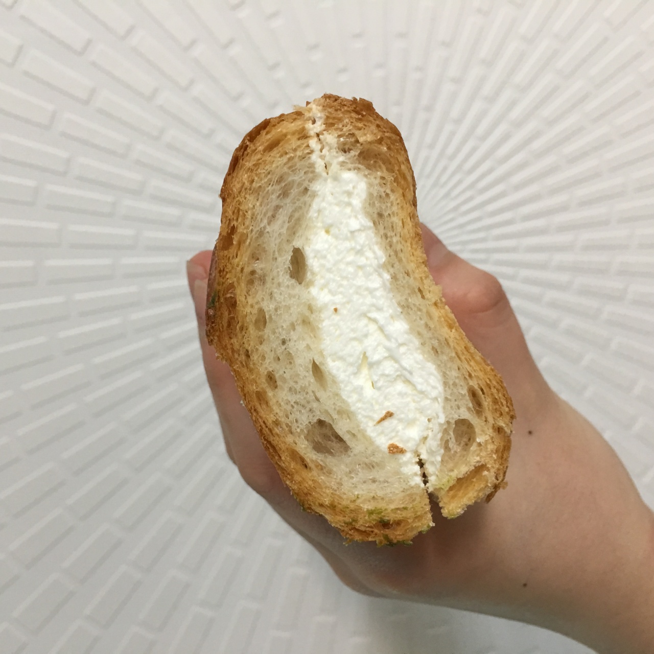 BREADJ 매장 방문 후 남겨주신 고객 리뷰 사진입니다.