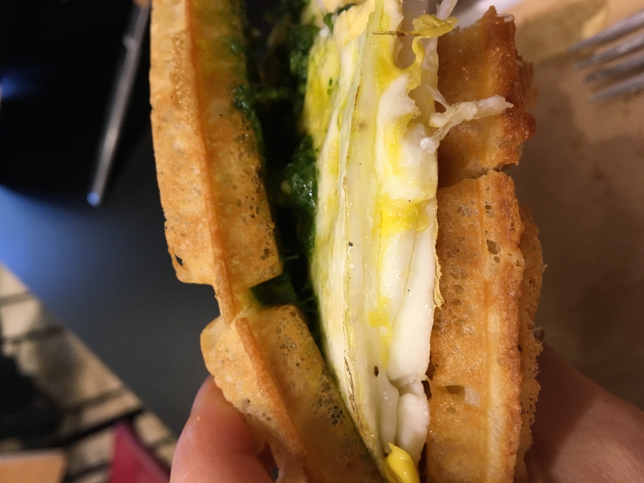 Bruxie 매장 방문 후 남겨주신 고객 리뷰 사진입니다.